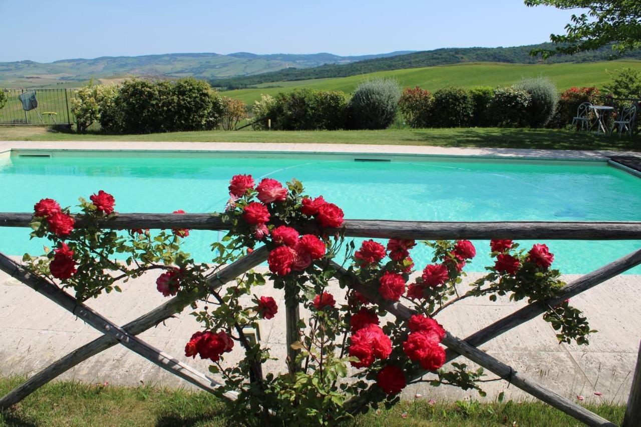 فيلا Campiglia dʼOrciaفي Agriturismo La Paciarella المظهر الخارجي الصورة