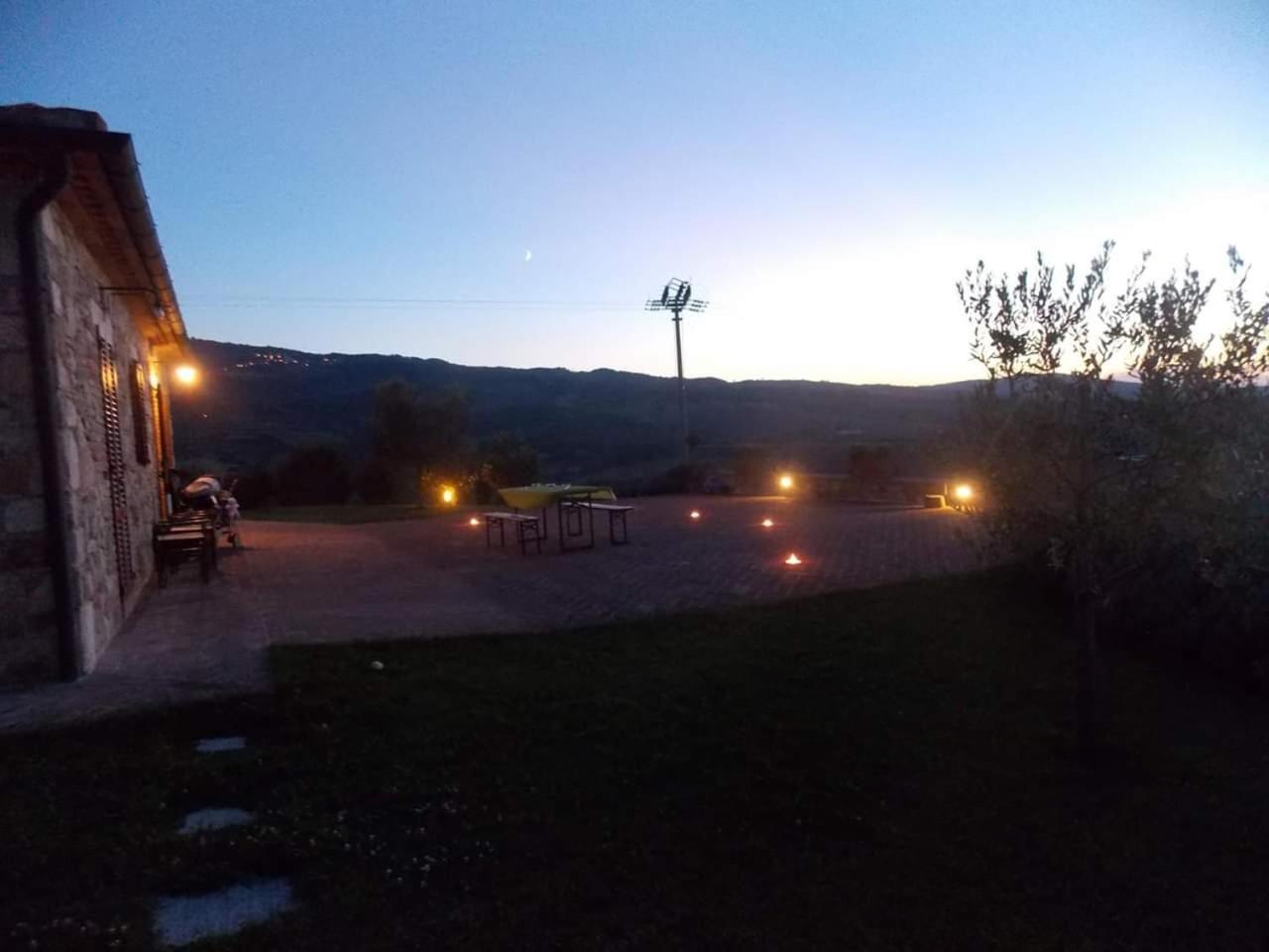 فيلا Campiglia dʼOrciaفي Agriturismo La Paciarella المظهر الخارجي الصورة