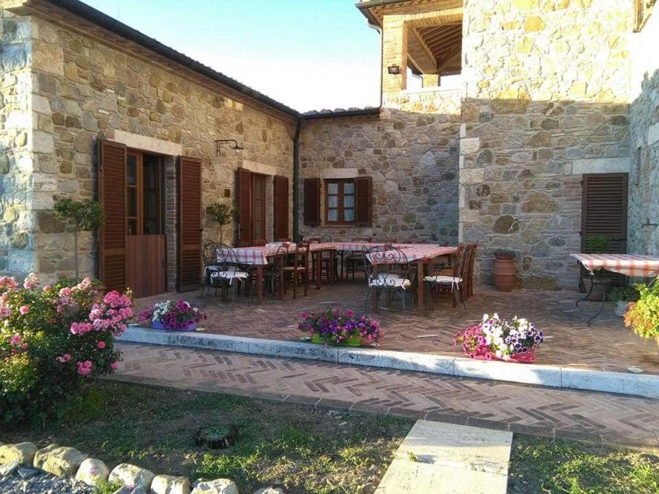 فيلا Campiglia dʼOrciaفي Agriturismo La Paciarella المظهر الخارجي الصورة